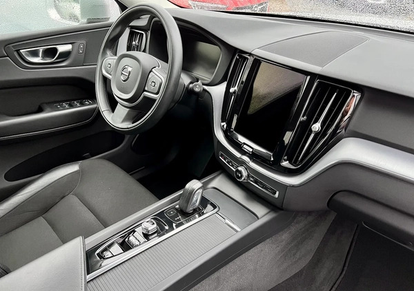 Volvo XC 60 cena 126999 przebieg: 119890, rok produkcji 2021 z Krajenka małe 529